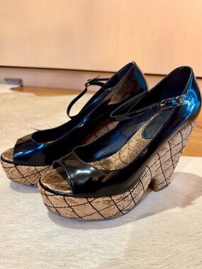 Chanel Vintage Black Patent Quilted Cork Wedge Platform Sandals Peep Toe 7.5